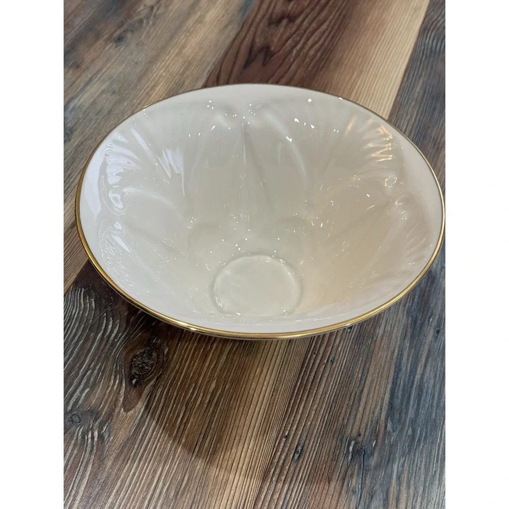 Lenox Ivory ~ USA ~ 